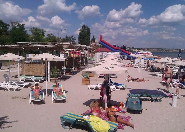 Malibu Park Готель